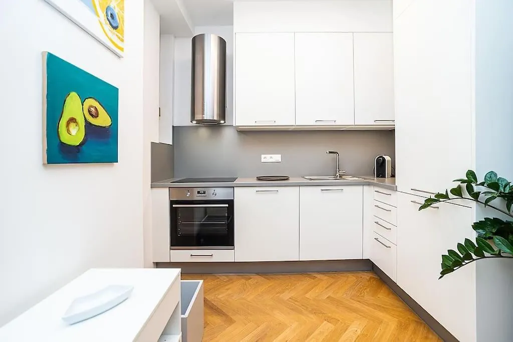 Amazing 2-Bedroom With Terrace And Air-Condition Prague Czech Republic